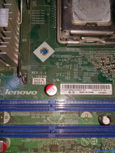 Más información sobre "Mother Board LENOVO L-IG41M REV.1.1 FRU64Y9197 905"